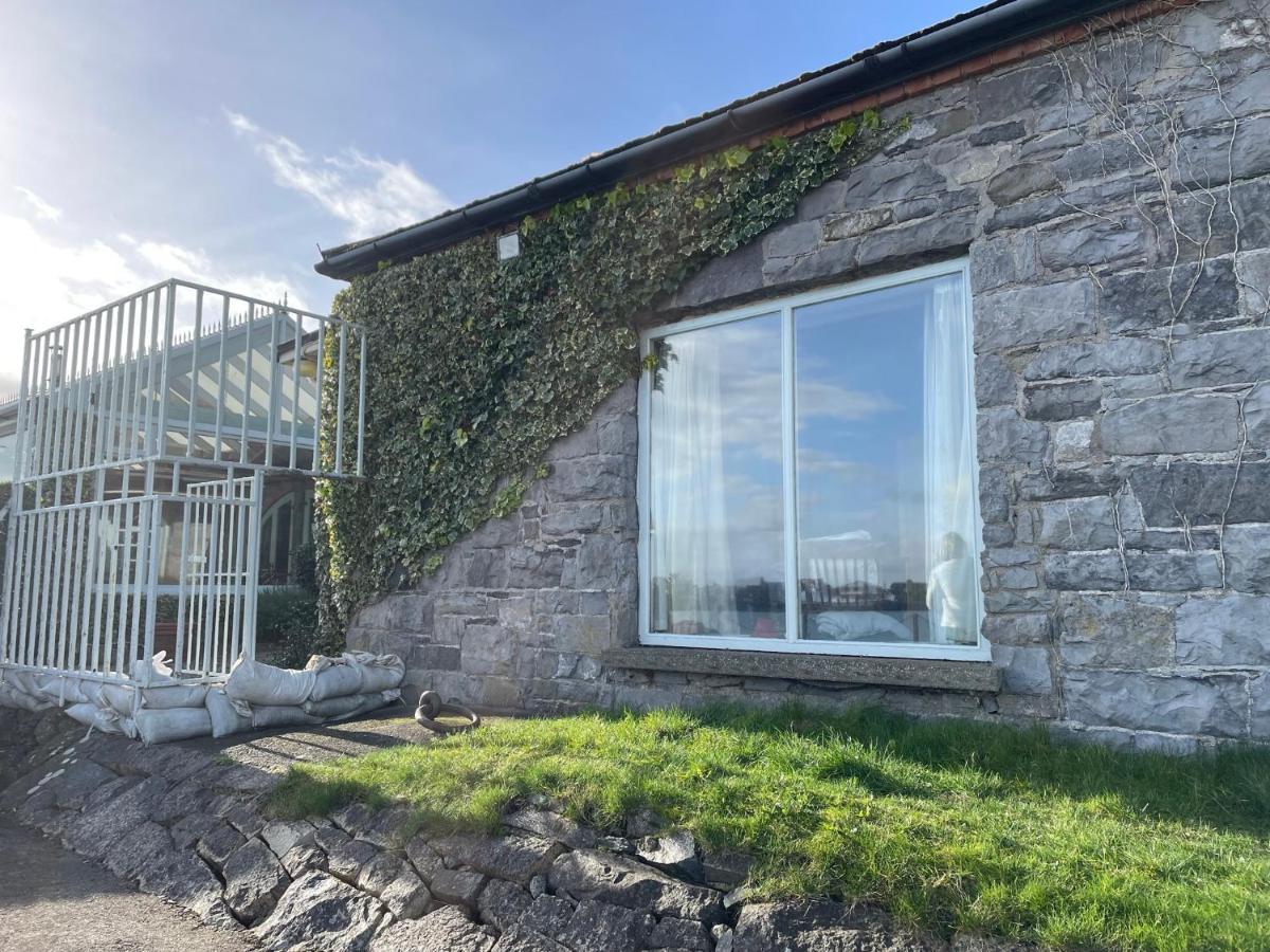 Wood Quay - A Truly Unique, Seafront Experience! Villa Carlingford Exterior foto